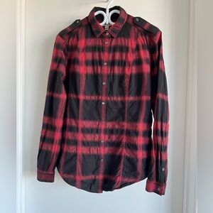 Women’s MEDIUM Burberry Plaid Shirt